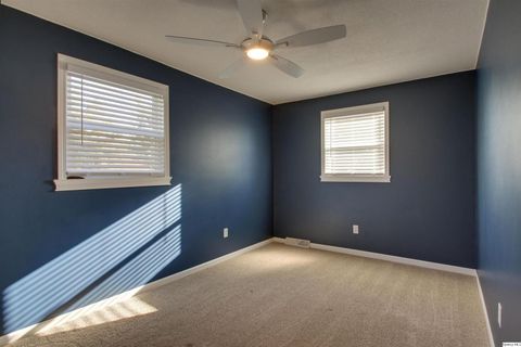 Tiny photo for 1205 Daniel Ct. Ct, Quincy, IL 62305 (MLS # 12508383)