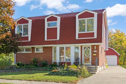 Photo of 239 S Park Street, Westmont, IL 60559 (MLS # 12503340)