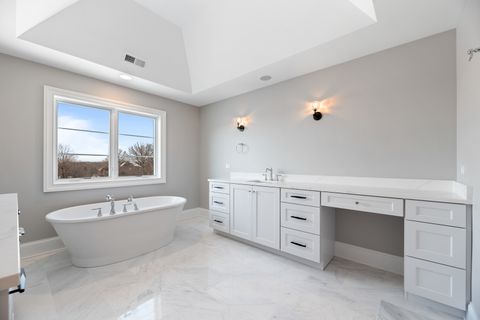 Tiny photo for 213 Northampton Lane, Lincolnshire, IL 60069 (MLS # 12430209)