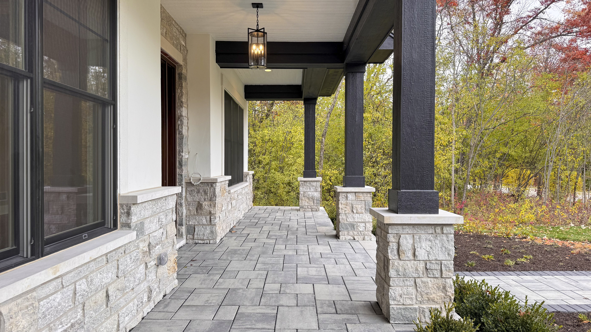 213 Northampton Lane