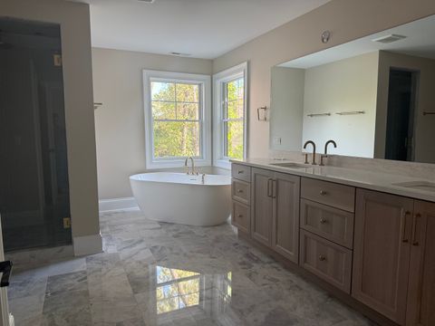Tiny photo for 213 Northampton Lane, Lincolnshire, IL 60069 (MLS # 12430209)