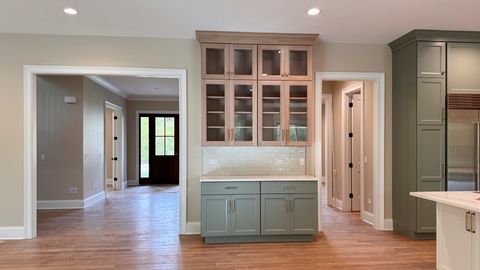 Tiny photo for 213 Northampton Lane, Lincolnshire, IL 60069 (MLS # 12430209)