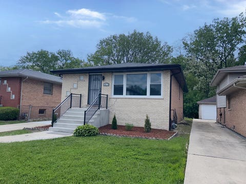 Tiny photo for 18137 Ravisloe Terrace, Country Club Hills, IL 60478 (MLS # 12649416)