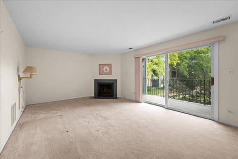 Tiny photo for 1979 Ammer Ridge Court #201, Glenview, IL 60025 (MLS # 12702456)