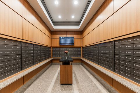 Tiny photo for 400 N La Salle Street #3009, Chicago, IL 60654 (MLS # 12556086)