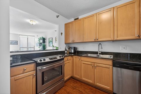 Tiny photo for 400 N La Salle Street #3009, Chicago, IL 60654 (MLS # 12556086)