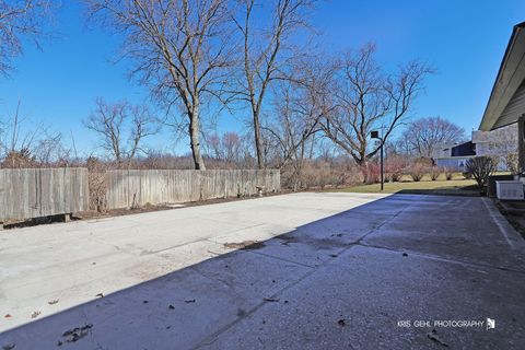 Tiny photo for 995 Norman Avenue, Gurnee, IL 60031 (MLS # 12576928)