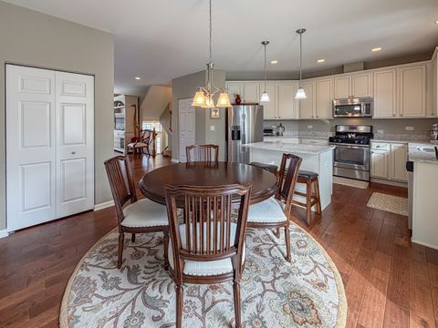 Tiny photo for 28W078 Shelburne Farms Drive, Winfield, IL 60190 (MLS # 12600291)