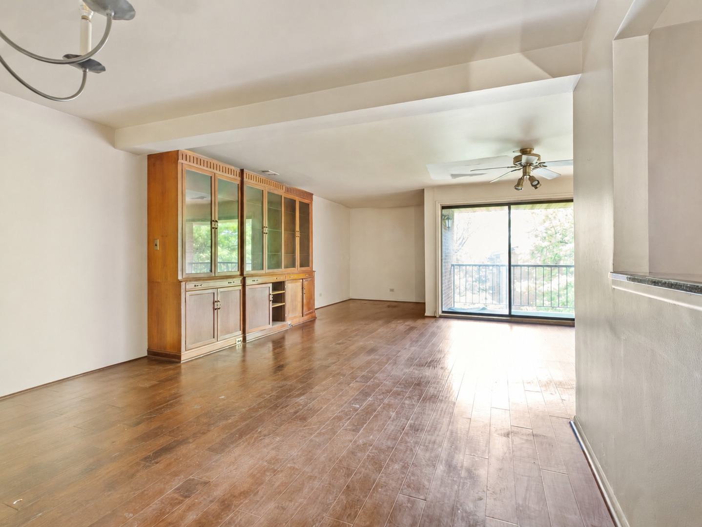 709 79TH Street 404