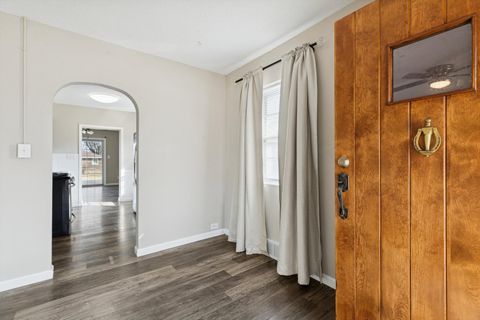 Tiny photo for 3808 15th Street B, Moline, IL 61265 (MLS # 12583427)