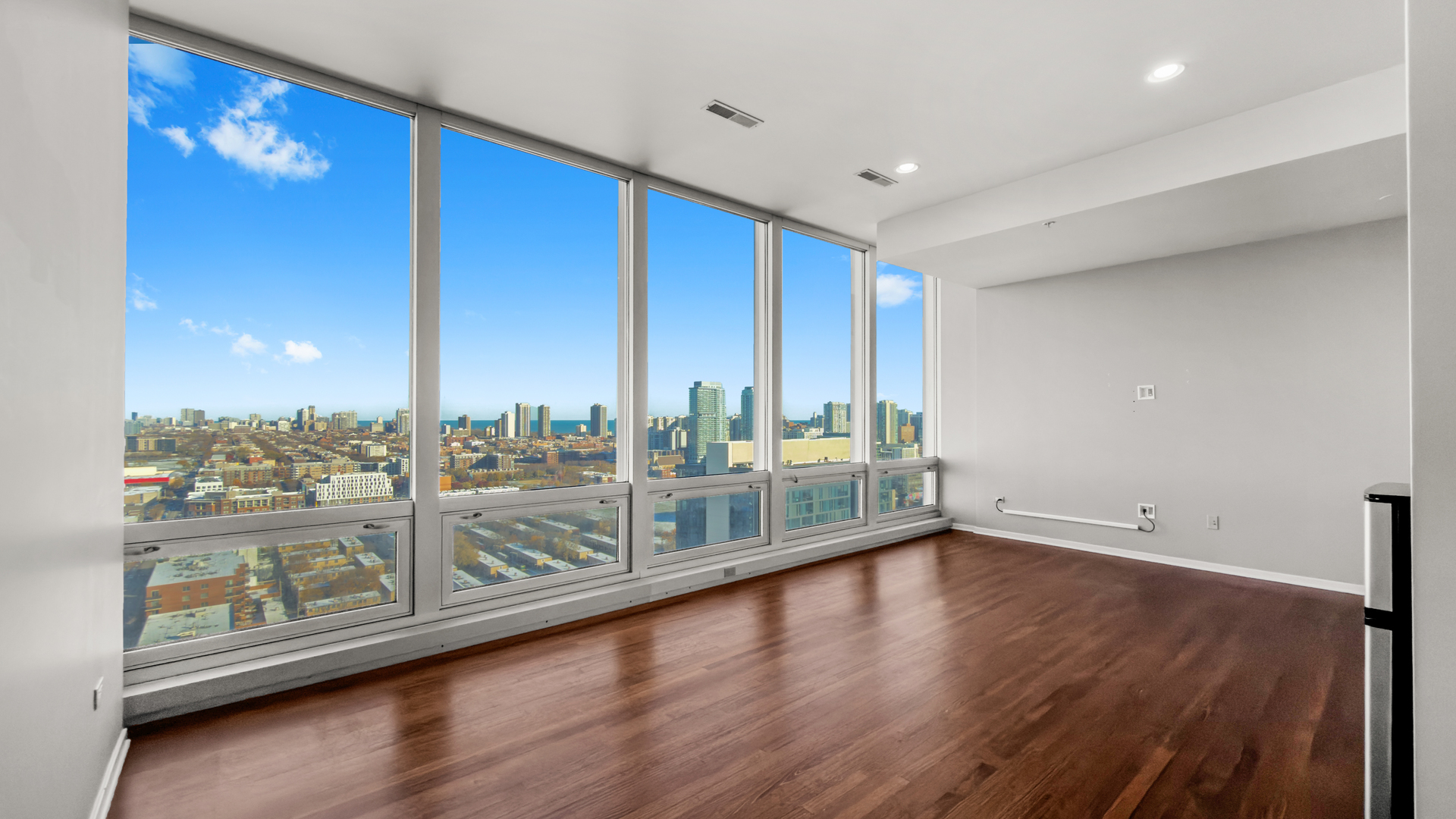 500 W Superior Street 2002