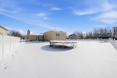 Tiny photo for 322 Central Avenue, Matteson, IL 60443 (MLS # 12656113)