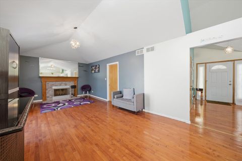 Tiny photo for 322 Central Avenue, Matteson, IL 60443 (MLS # 12656113)