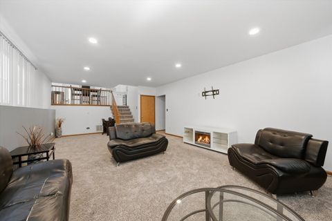 Tiny photo for 322 Central Avenue, Matteson, IL 60443 (MLS # 12656113)