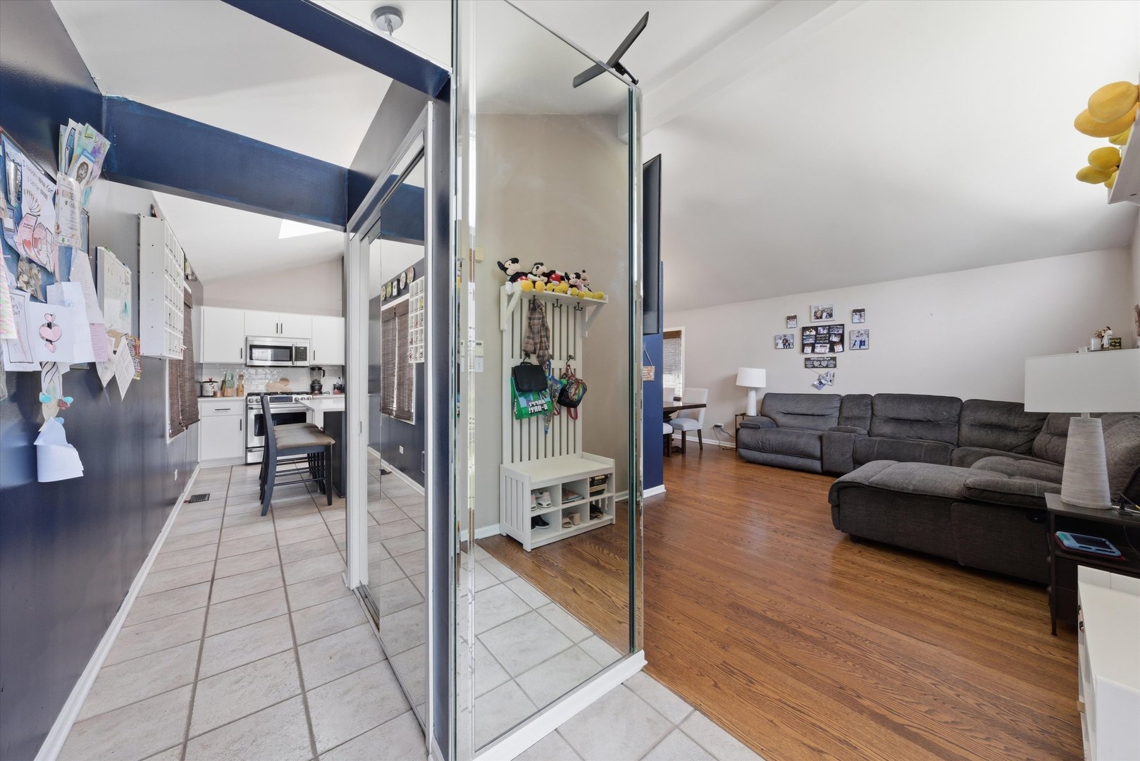 7027 W 64th Place