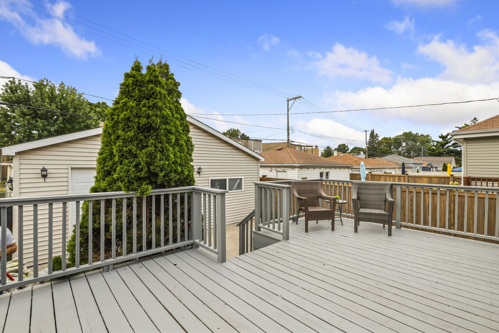 Chicago, Illinois 60646, United States, 4 Bedrooms Bedrooms, ,4 BathroomsBathrooms,Residential,Active,240438