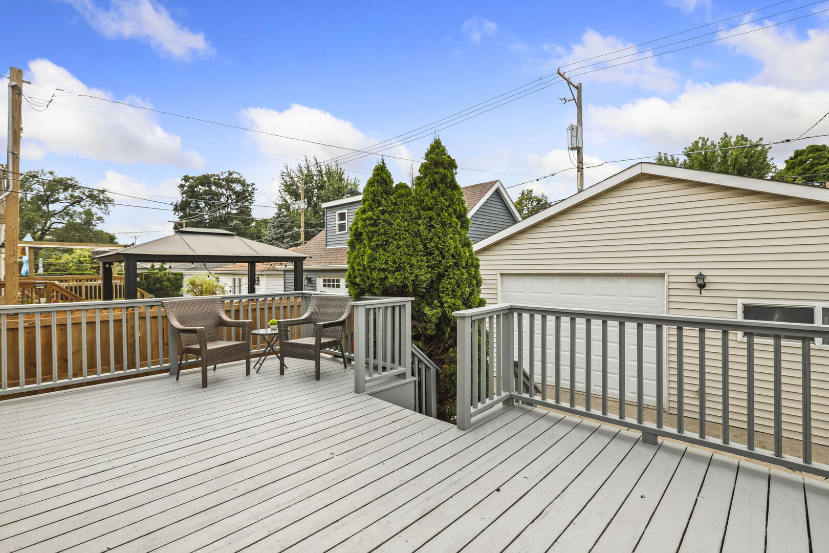 Chicago, Illinois 60646, United States, 4 Bedrooms Bedrooms, ,4 BathroomsBathrooms,Residential,Active,240438