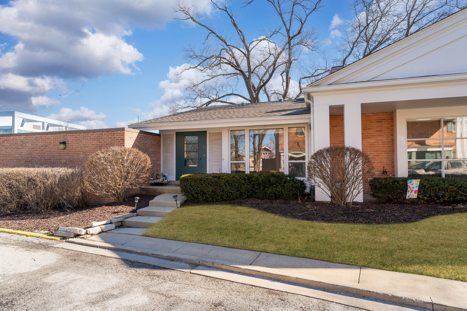705 Carriage Hill Drive