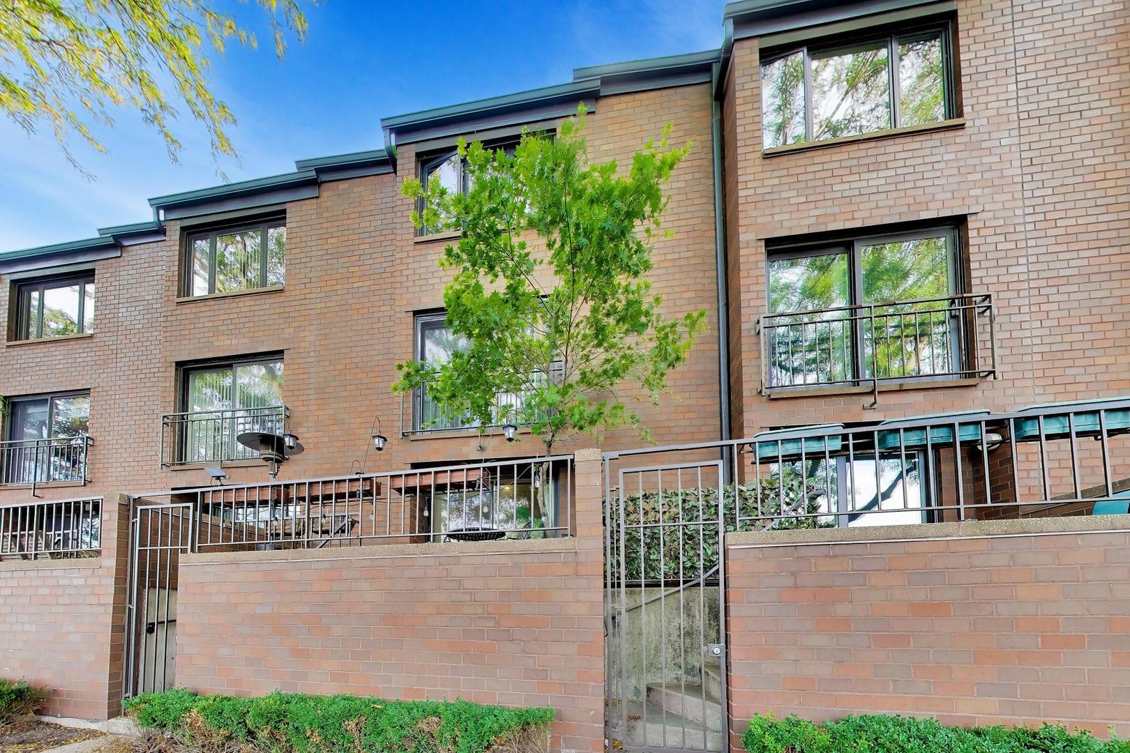 3700 N LAKE SHORE Drive 104