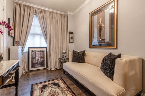 Tiny photo for 6334 N Sheridan Road #3E, Chicago, IL 60660 (MLS # 12400991)