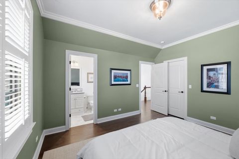 Tiny photo for Glenview, IL 60025 (MLS # 12572463)