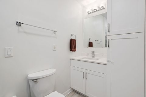 Tiny photo for 4337 S Prairie Avenue #3, Chicago, IL 60653 (MLS # 12560533)
