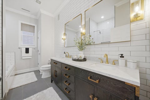 Tiny photo for 4821 N Damen Avenue #4, Chicago, IL 60625 (MLS # 12685601)