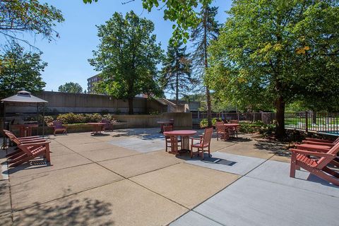 Tiny photo for 6010 Oakwood Drive #6H, Lisle, IL 60532 (MLS # 12686609)