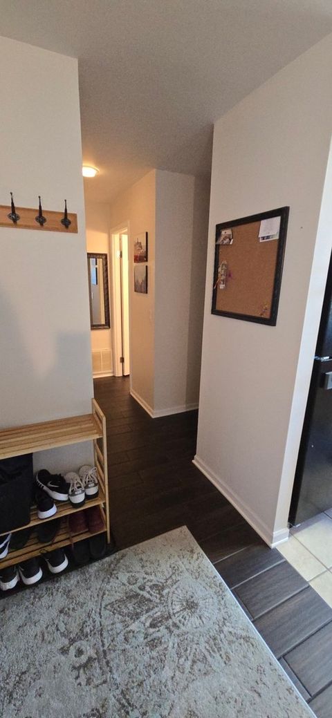 Tiny photo for 6010 Oakwood Drive #6H, Lisle, IL 60532 (MLS # 12686609)
