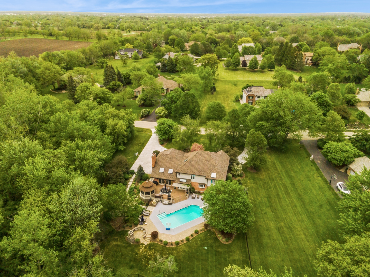 5632 Oakwood Circle