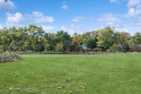 Tiny photo for 6410 Macarthur Drive, Woodridge, IL 60517 (MLS # 12502312)