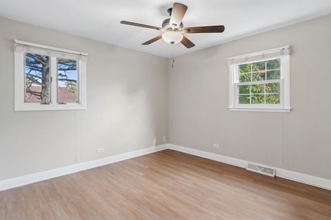 Tiny photo for 6410 Macarthur Drive, Woodridge, IL 60517 (MLS # 12502312)