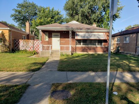 12806 S LAFLIN Street Calumet Park IL 60827
