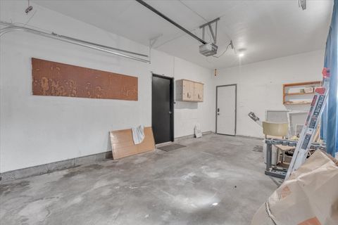 Tiny photo for 2707 Cypress Drive, Bettendorf, IA 52722 (MLS # 12618696)