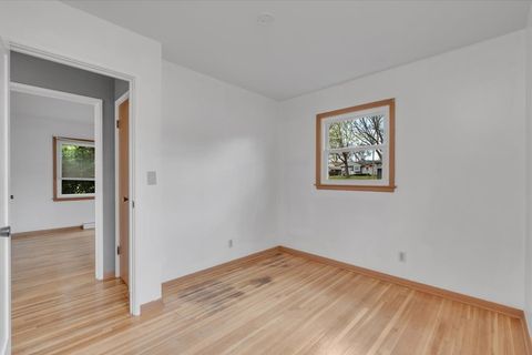 Tiny photo for 2707 Cypress Drive, Bettendorf, IA 52722 (MLS # 12618696)