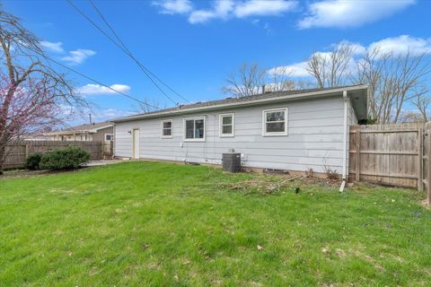 Tiny photo for 2707 Cypress Drive, Bettendorf, IA 52722 (MLS # 12618696)