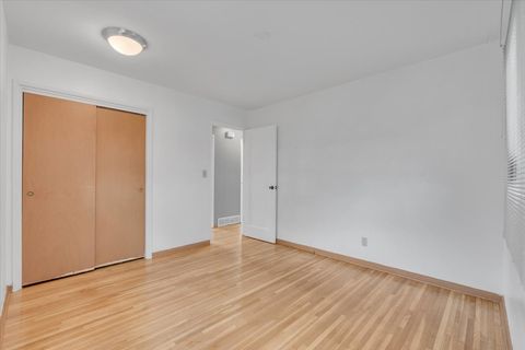 Tiny photo for 2707 Cypress Drive, Bettendorf, IA 52722 (MLS # 12618696)