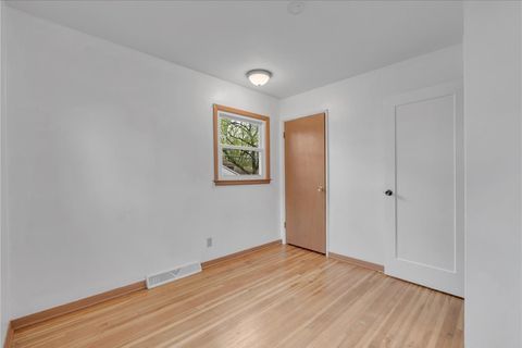 Tiny photo for 2707 Cypress Drive, Bettendorf, IA 52722 (MLS # 12618696)