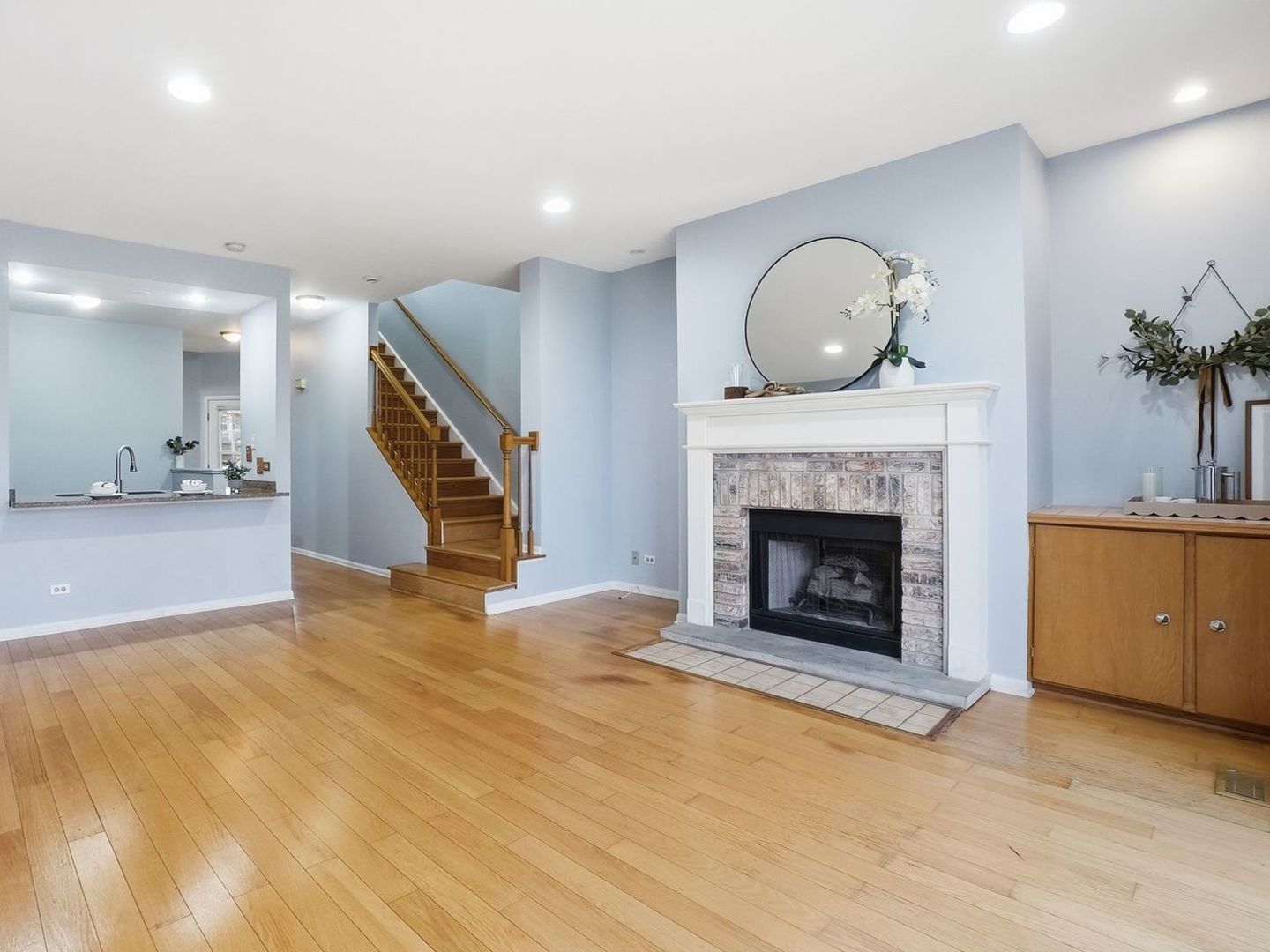 359 Glen Leven Court