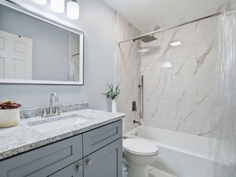 Tiny photo for 359 Glen Leven Court, Schaumburg, IL 60194 (MLS # 12596182)