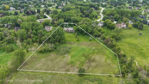 Tiny photo for 39W944 Deer Run Drive, St. Charles, IL 60175 (MLS # 12711049)