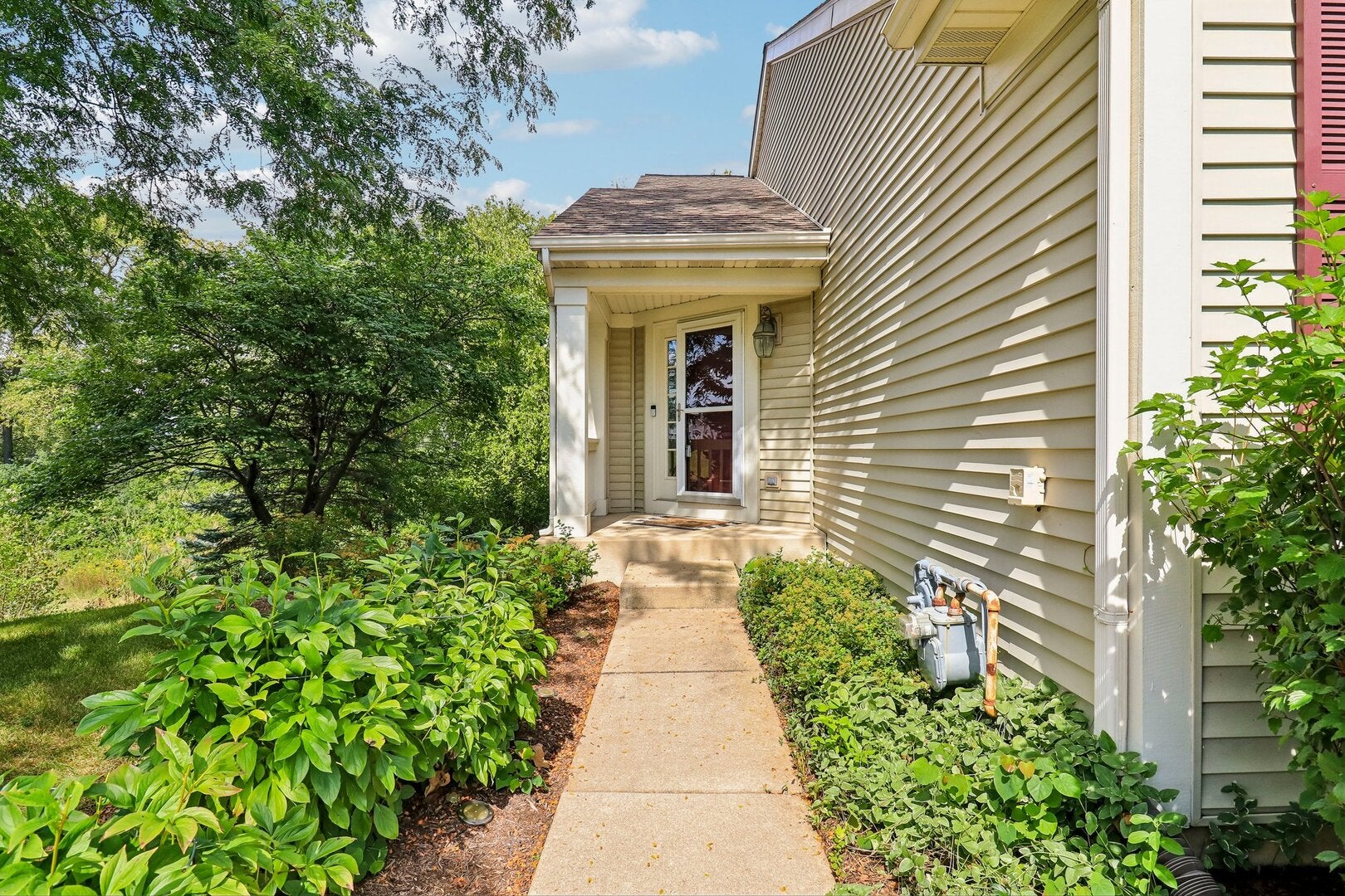 1320 Waverly Drive