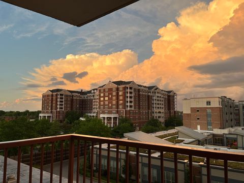 Tiny photo for 141 N La Grange Road #504, La Grange, IL 60525 (MLS # 12537551)