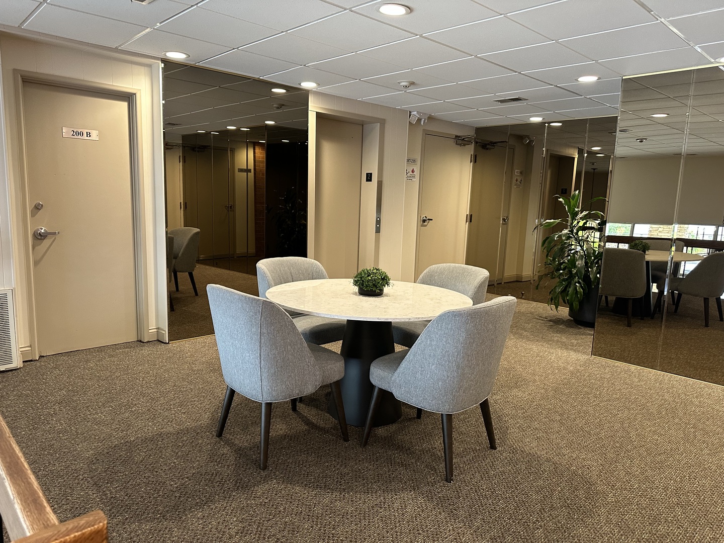 4225 Saratoga Avenue 204B