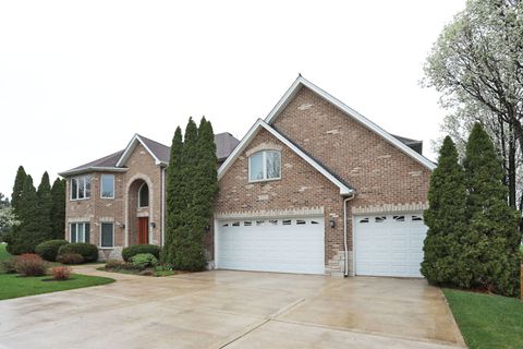 Tiny photo for 310 Jennifer Lane, Roselle, IL 60172 (MLS # 12626764)