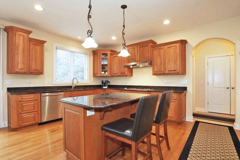 Tiny photo for 310 Jennifer Lane, Roselle, IL 60172 (MLS # 12626764)