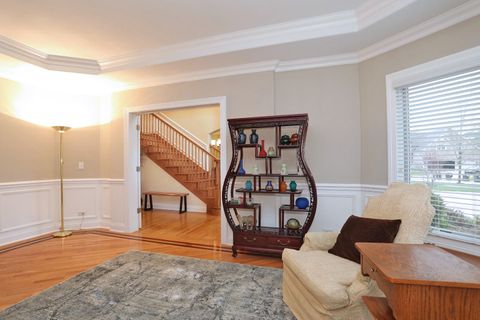 Tiny photo for 310 Jennifer Lane, Roselle, IL 60172 (MLS # 12626764)