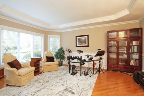 Tiny photo for 310 Jennifer Lane, Roselle, IL 60172 (MLS # 12626764)
