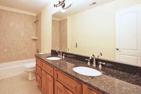 Tiny photo for 310 Jennifer Lane, Roselle, IL 60172 (MLS # 12626764)