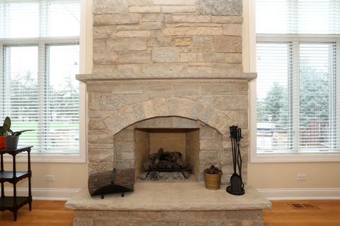 Tiny photo for 310 Jennifer Lane, Roselle, IL 60172 (MLS # 12626764)